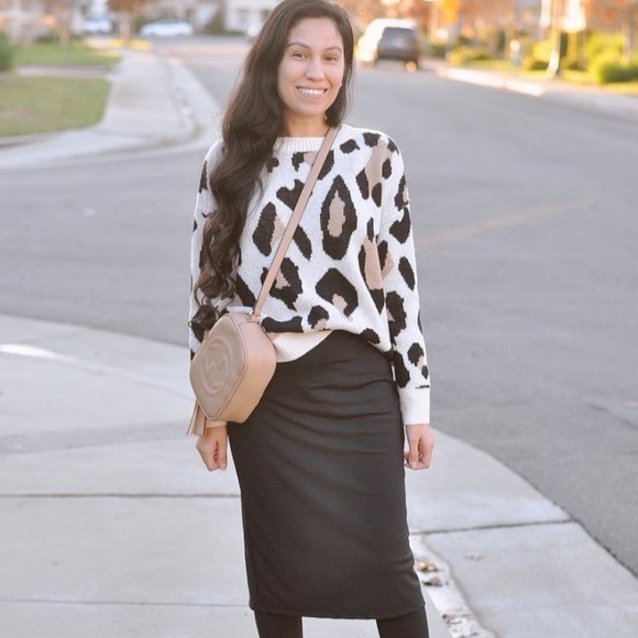 Pencil Style Athletic Skirt w/Ankle Leggings - Picture 2 of 4